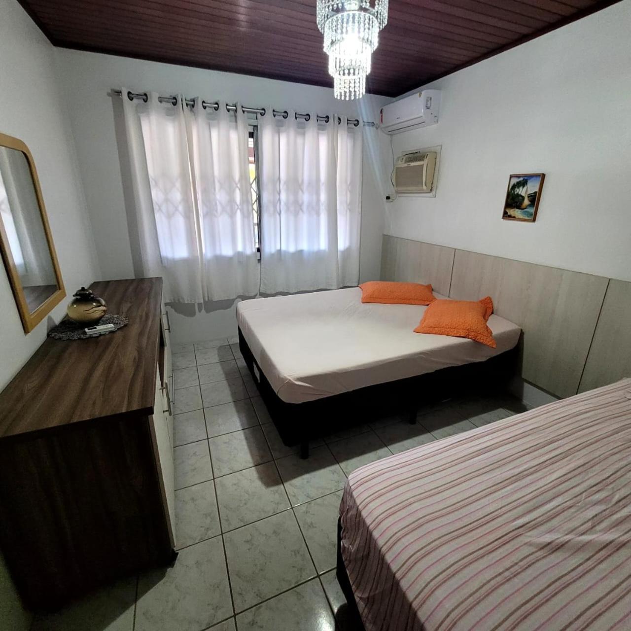 Bombinhas Brasil Residence II Guest House No Centro Kültér fotó